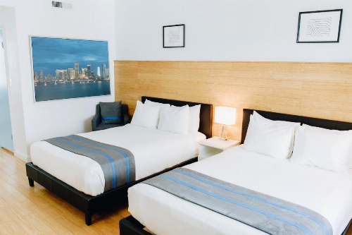 Aqua Hotel & Suites image 14