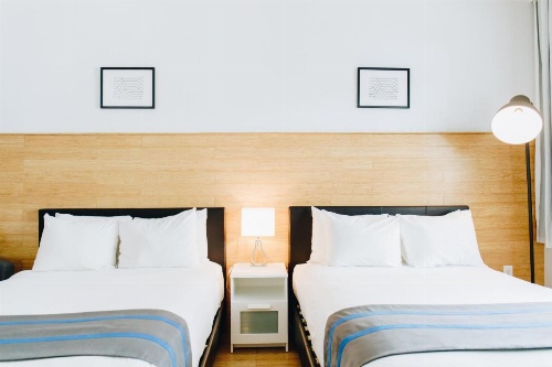 Aqua Hotel & Suites image 15