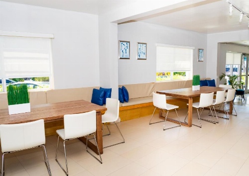 Aqua Hotel & Suites image 27