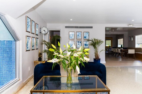 Aqua Hotel & Suites image 29