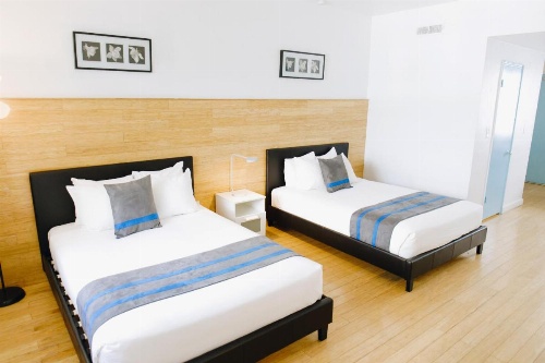 Aqua Hotel & Suites image 9